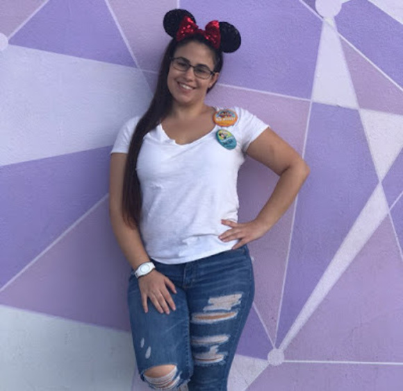 Meet your Posher, Sara - Picture 1 of 1